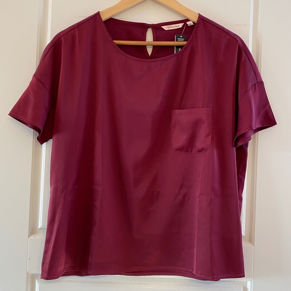 La Vie en Rose LUXURY EDITION Satin T-Shirt - Red Wine - Picture 4 of 11